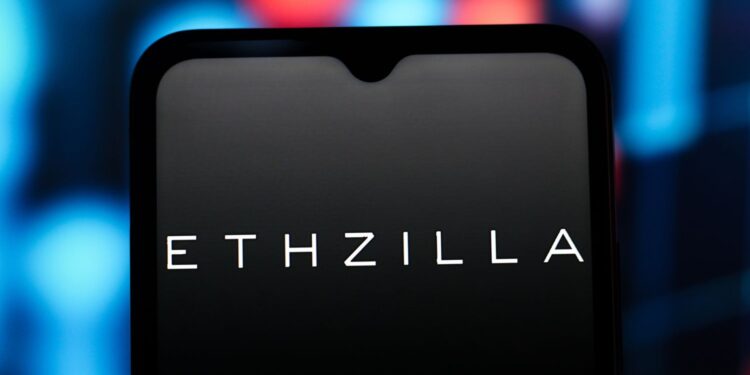 抛售 2.4 万枚以太币还债！ETHZilla 要放弃「囤币」策略、转战 RWA 代币化缩略图