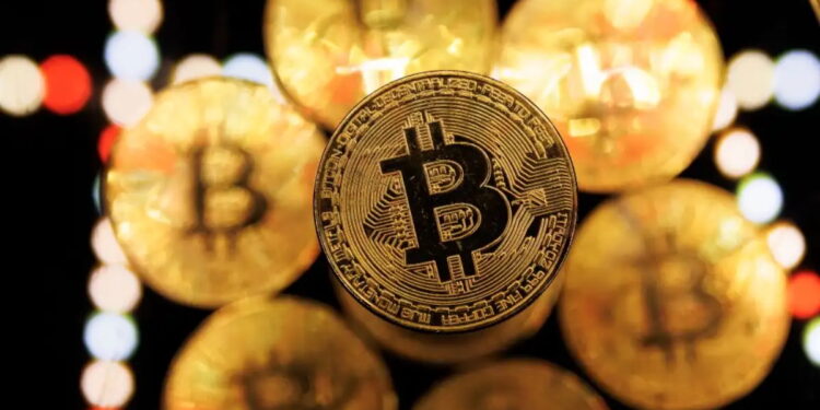 比特币失守 8.8 万美元！285 亿美元 Deribit 选择权将到期，市场严阵以待缩略图