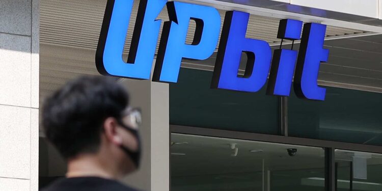 韩国最大加密币交易所 Upbit 遭骇！损失 3,700 万美元、紧急暂停存提款缩略图