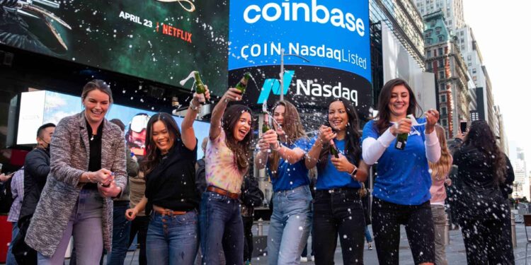 Coinbase Q3 业绩大爆发！营收年增 58% 至 19 亿美元、净利 4.33 亿美元缩略图