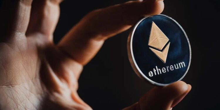 全美首档以太币 ETF 申请引入「质押功能」！以太币闻讯涨逾 6%缩略图